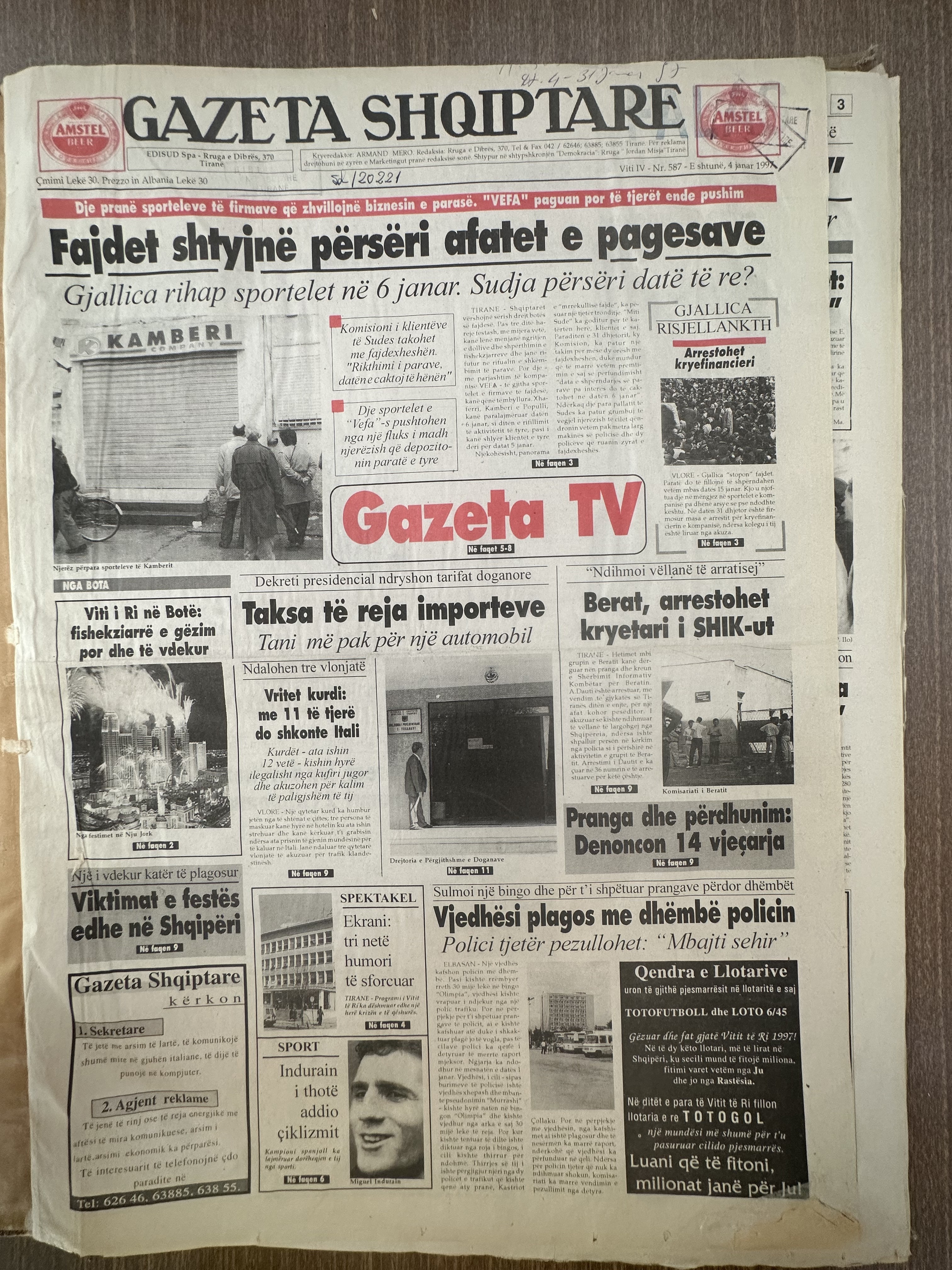 Gazeta Shqiptare 1999-01-04